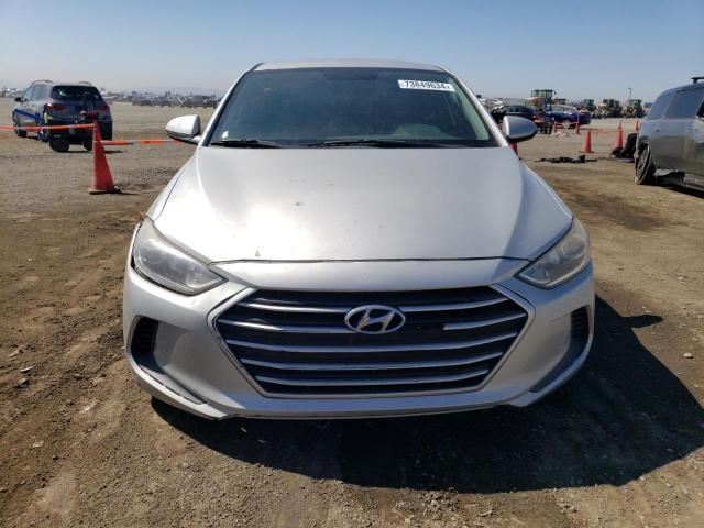  HYUNDAI ELANTRA 2017 Серебристый