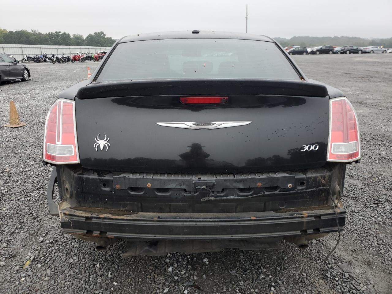 2013 Chrysler 300 - Image 6