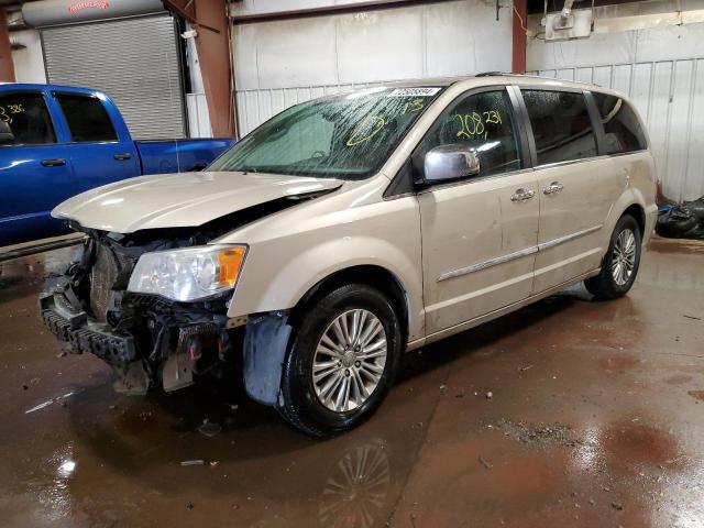 2013 Chrysler Town & Country Touring L