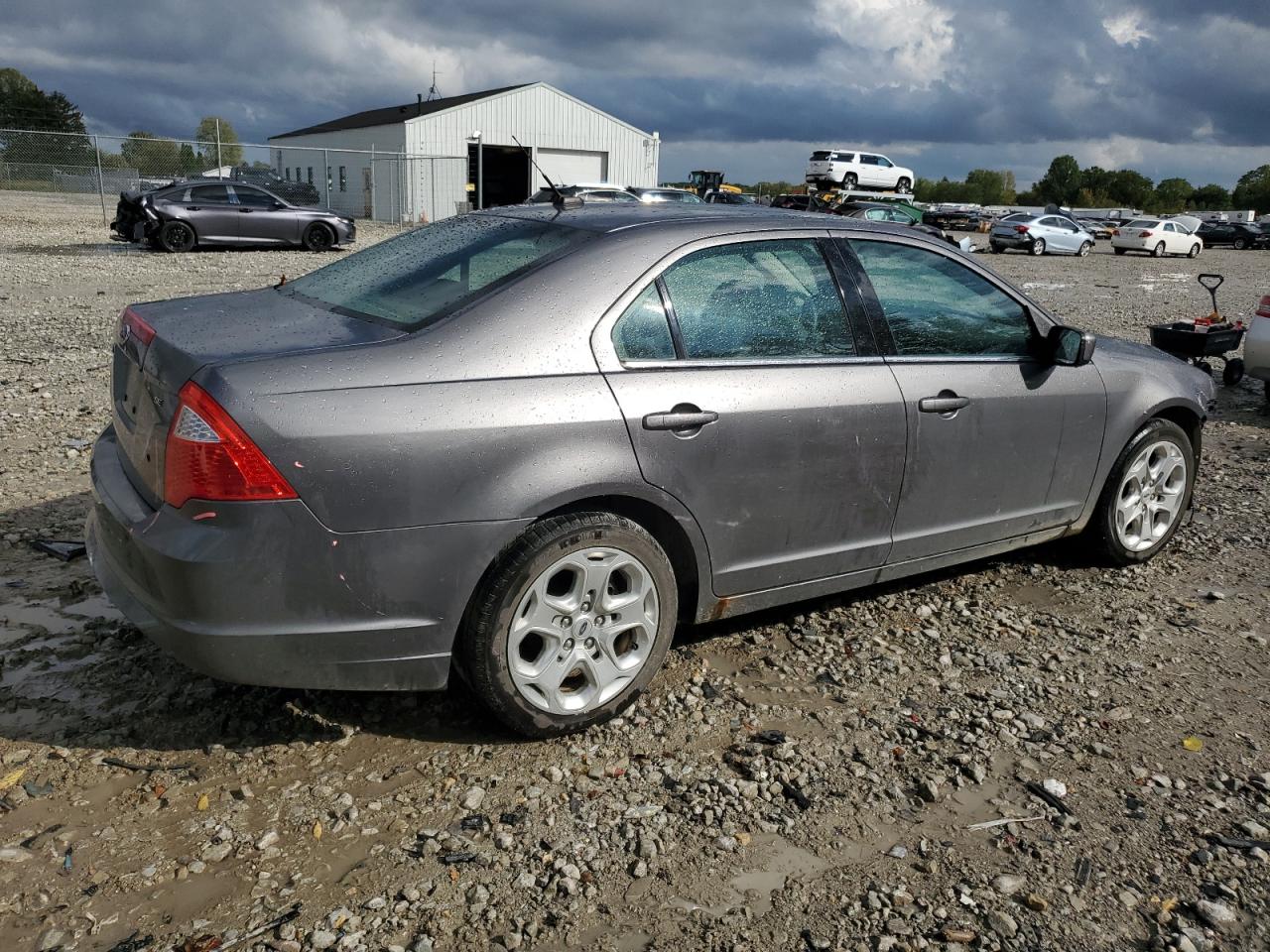 2010 Ford Fusion - Image 3