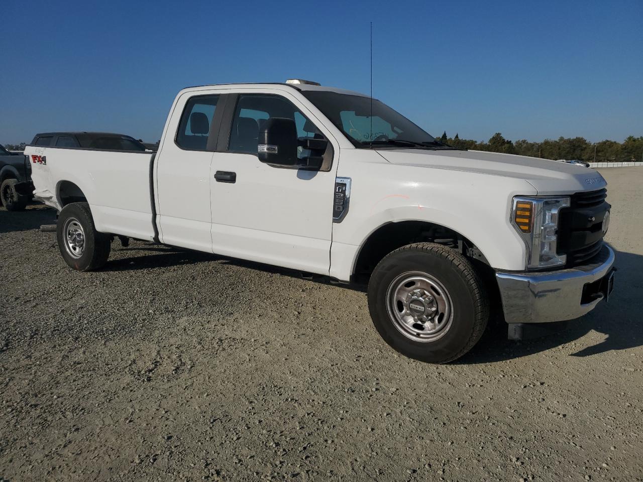 VIN 1FT7X2A66KEG78444 2019 FORD F250 no.4