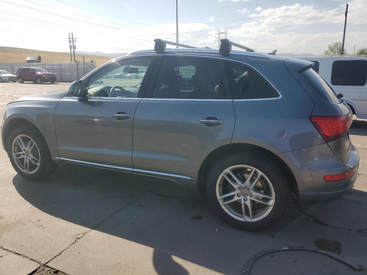 WA1L2AFP6HA049446 2017 AUDI Q5 - Image 2