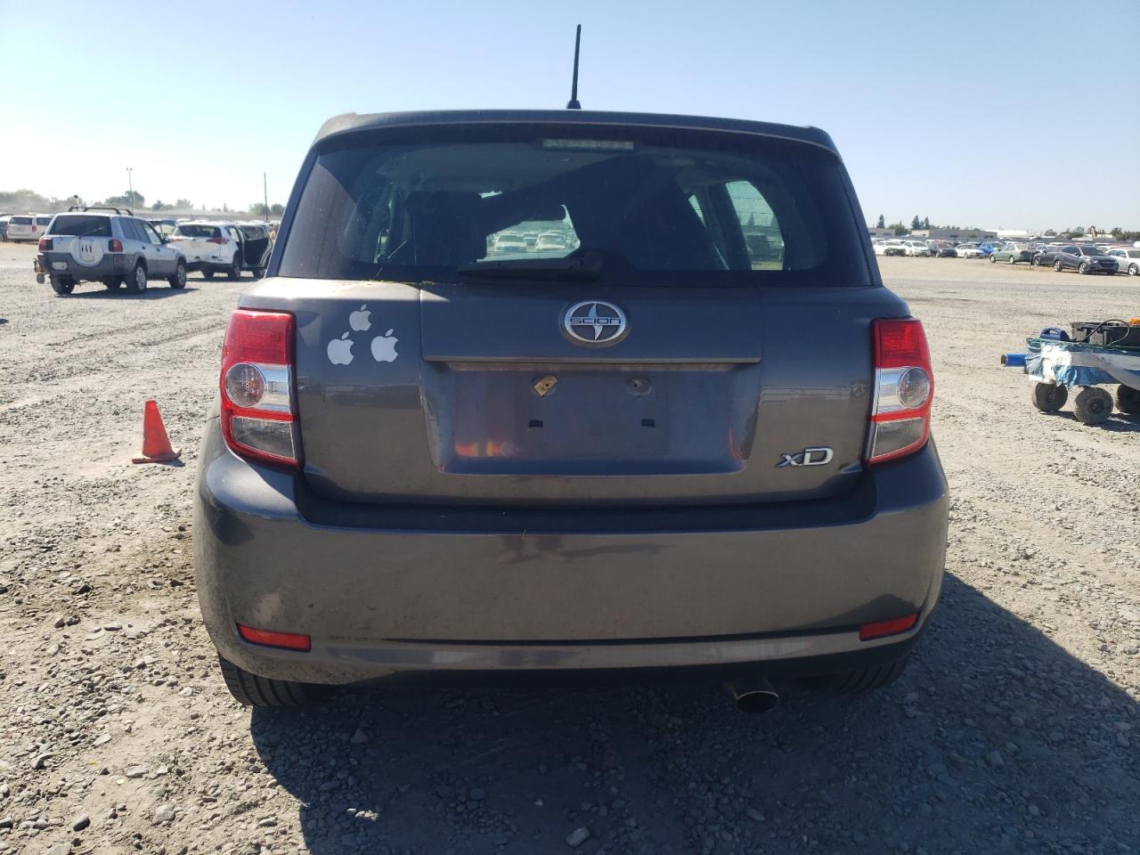 2010 Scion xD - Image 6