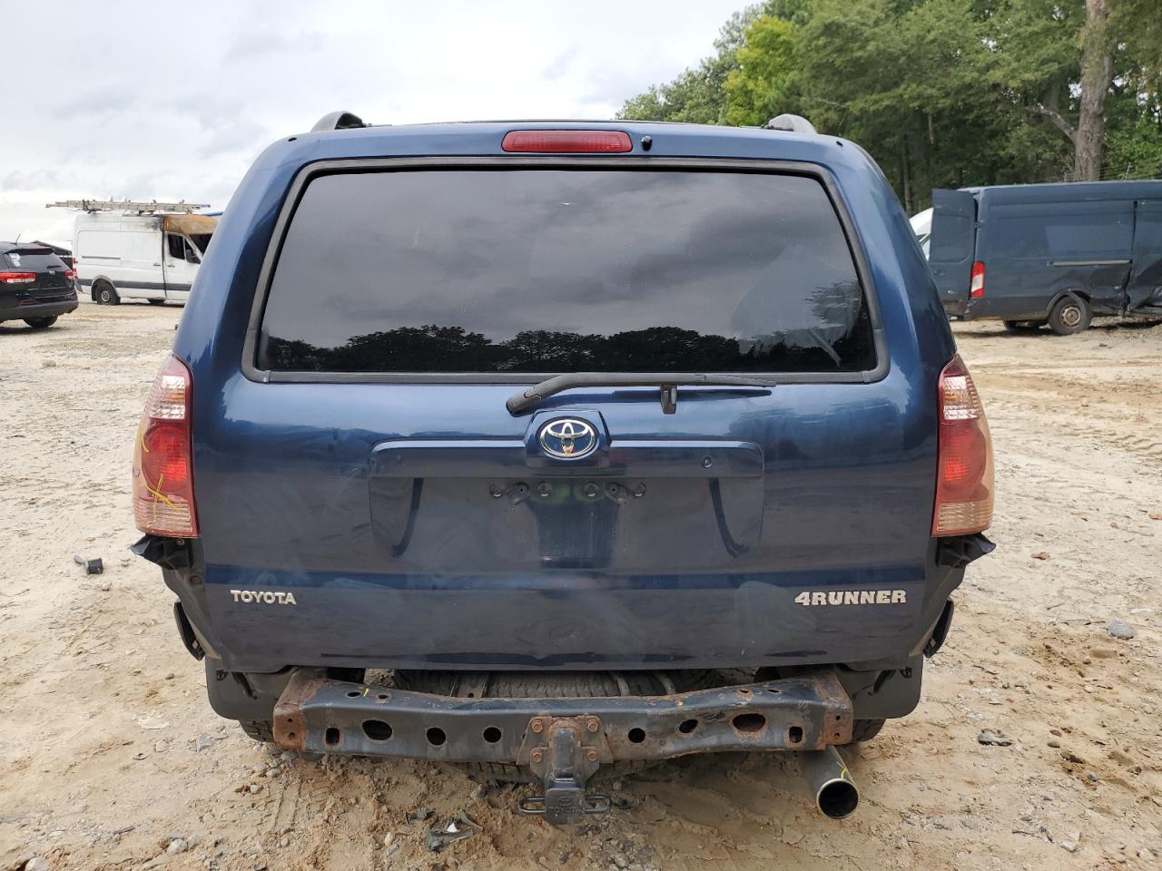 2005 Toyota 4Runner Sr5 VIN: JTEBU14R758039913 Lot: 71382154