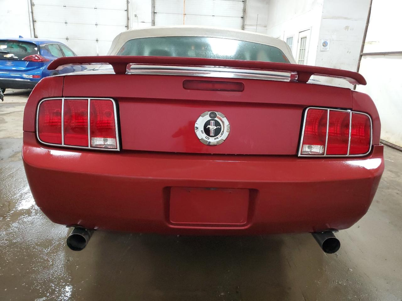 2005 Ford Mustang VIN: 1ZVFT84N855255234 Lot: 69449084