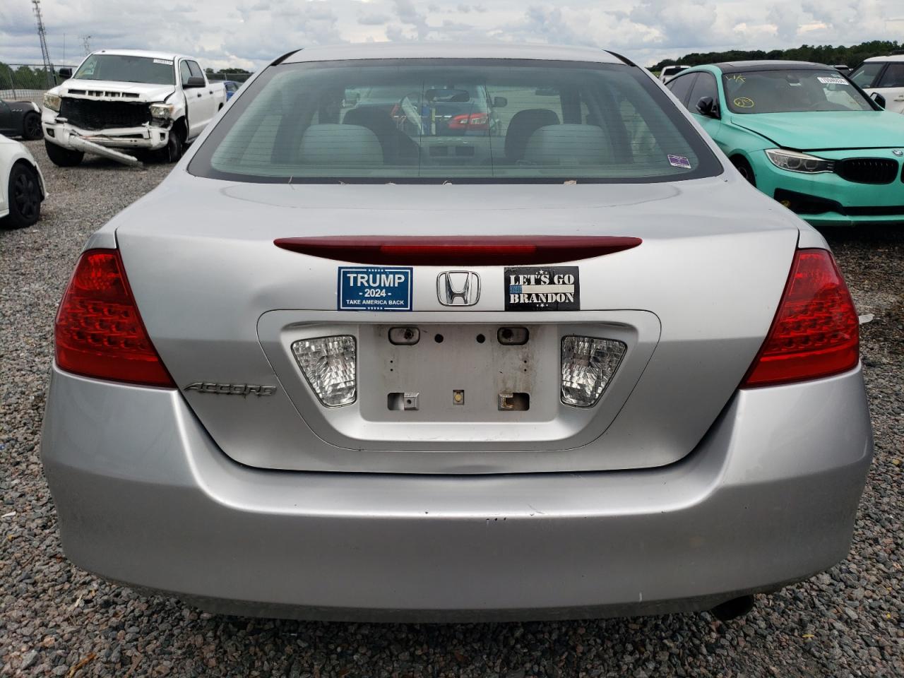 1HGCM563X7A001033 2007 Honda Accord Se