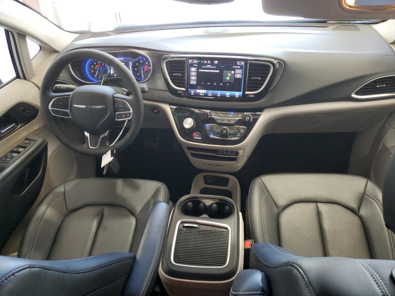 2024 Chrysler Pacifica Touring L VIN: 2C4RC1BG6RR118894 Lot: 73557224