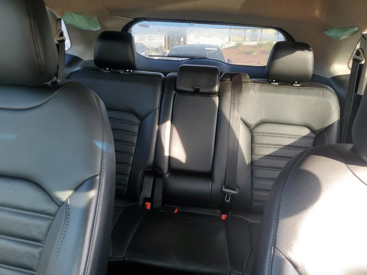 2017 Ford Edge - Image 10
