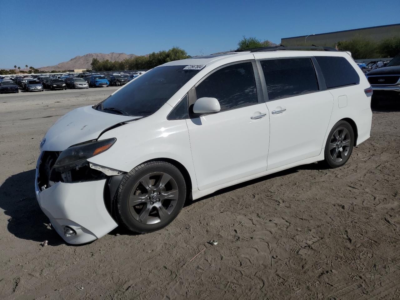 5TDXK3DC2FS651361 2015 TOYOTA SIENNA - Image 1