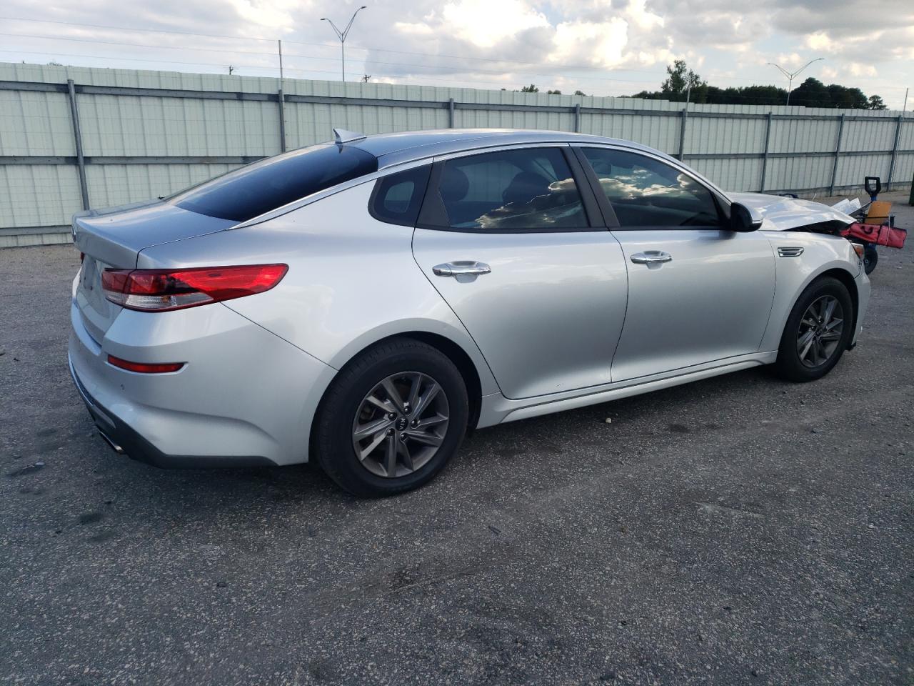 5XXGT4L31KG342528 2019 Kia Optima Lx