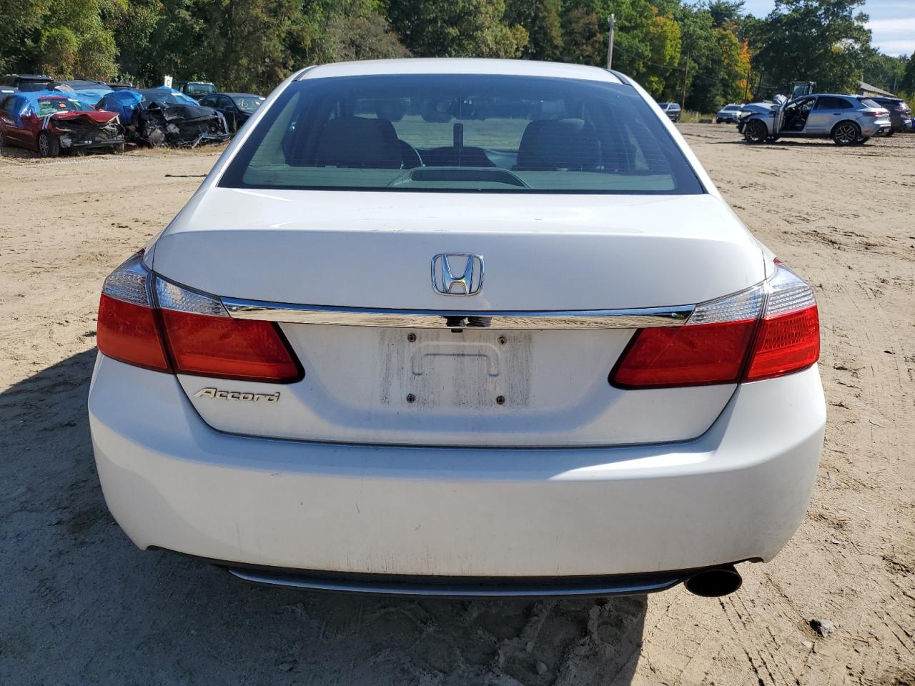 1HGCR2F3XFA275329 2015 Honda Accord Lx