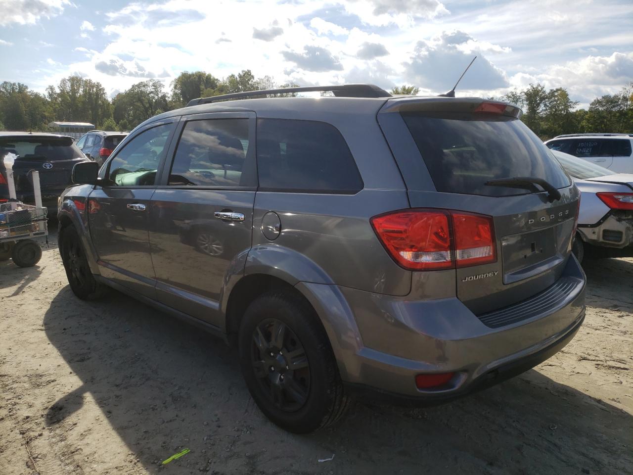 2013 Dodge Journey - Image 2