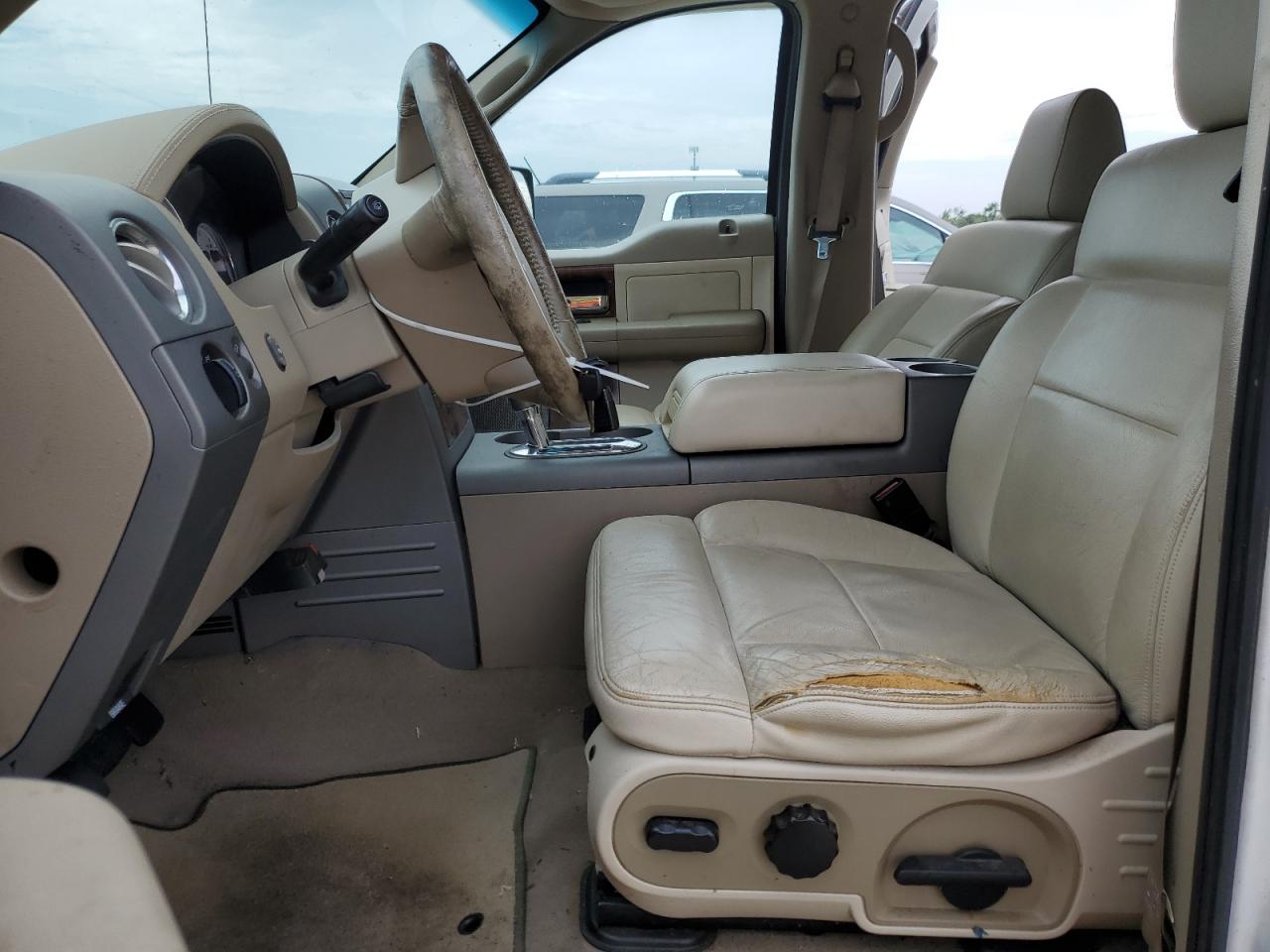 2004 Ford F-150 - Image 7