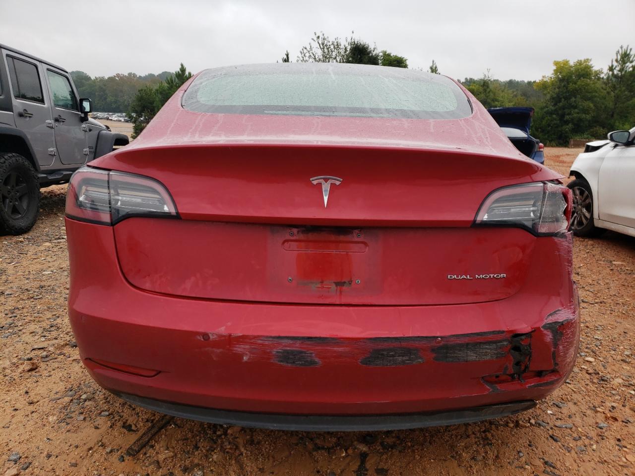 5YJ3E1EB5JF085838 2018 Tesla Model 3