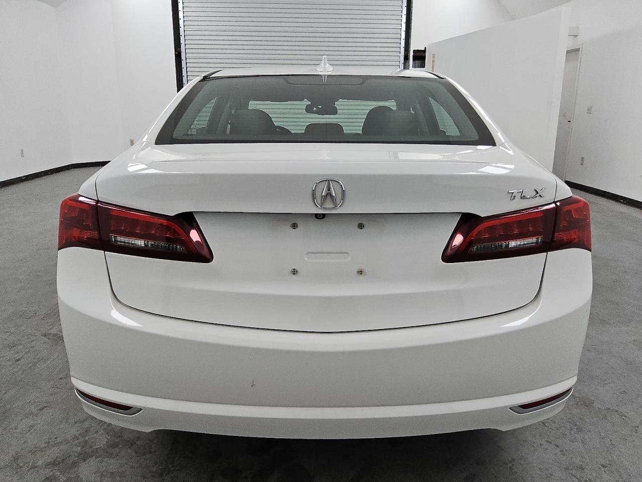 2015 Acura Tlx VIN: 19UUB2F33FA026041 Lot: 70486534