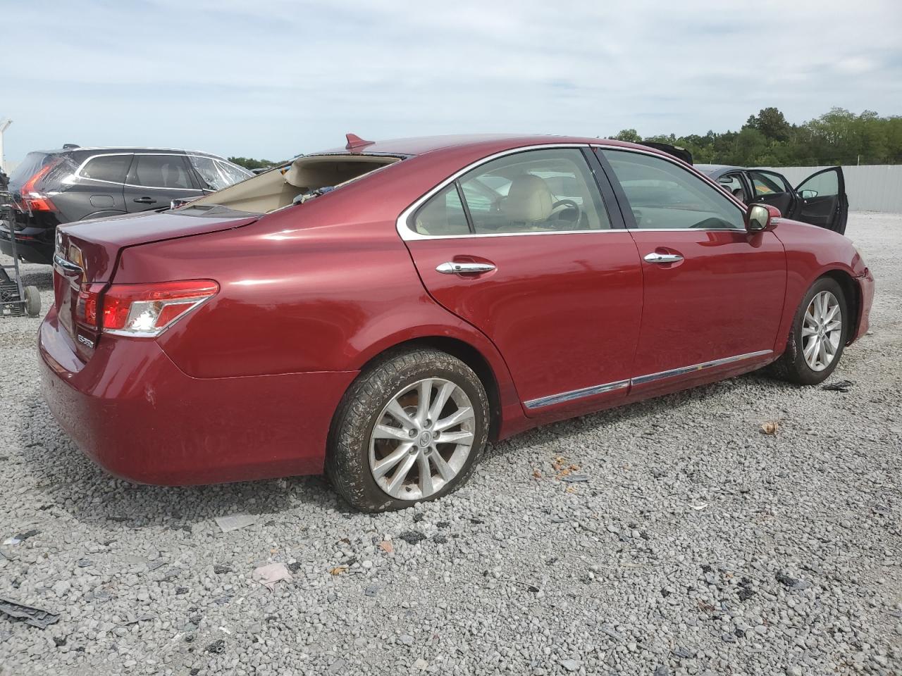 2010 Lexus ES - Image 3