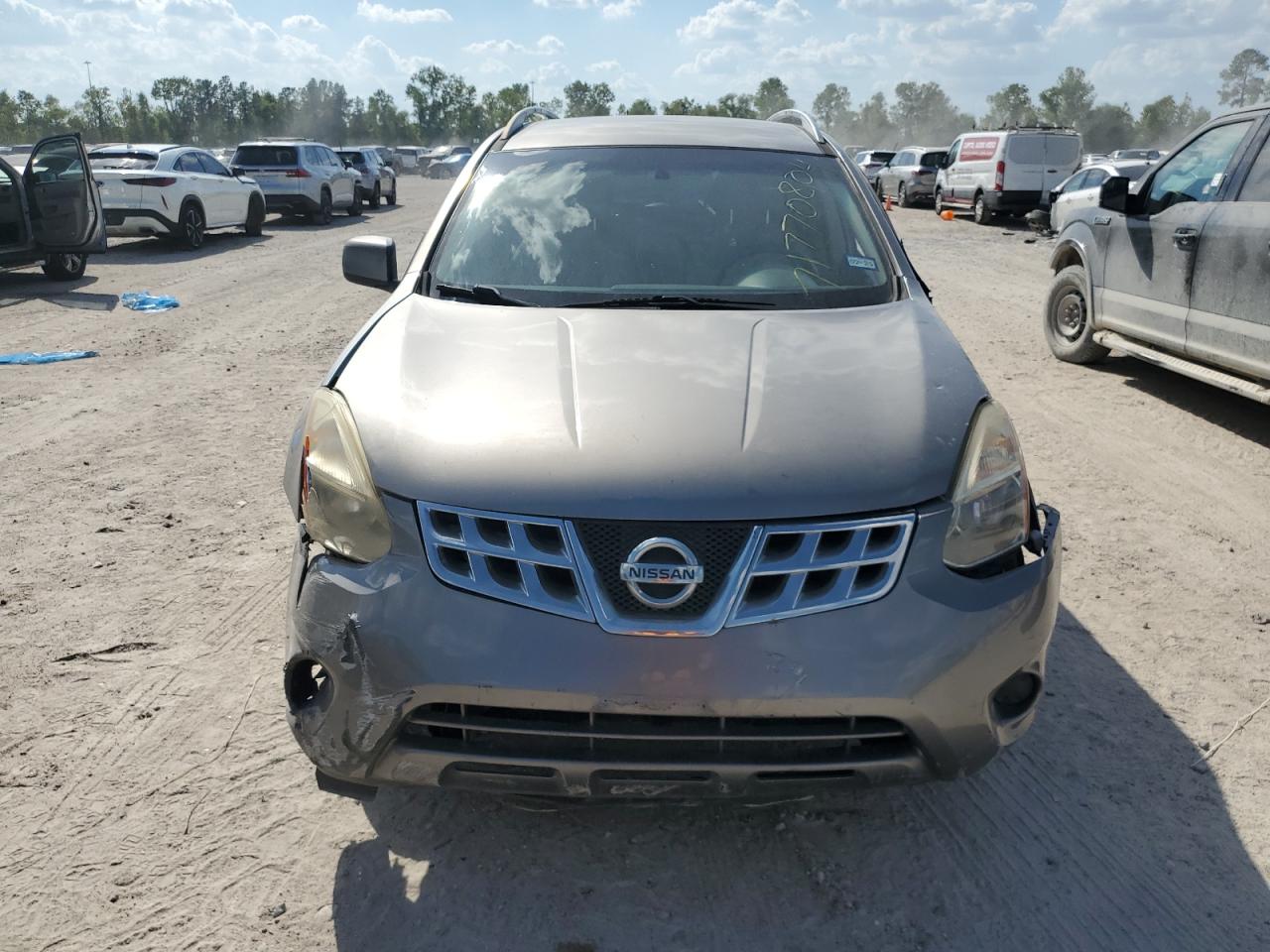 2011 Nissan Rogue - Image 5