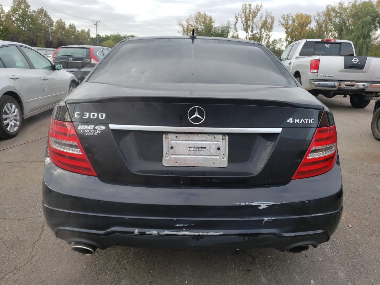 WDDGF8AB4DR276975 2013 Mercedes-Benz C 300 4Matic