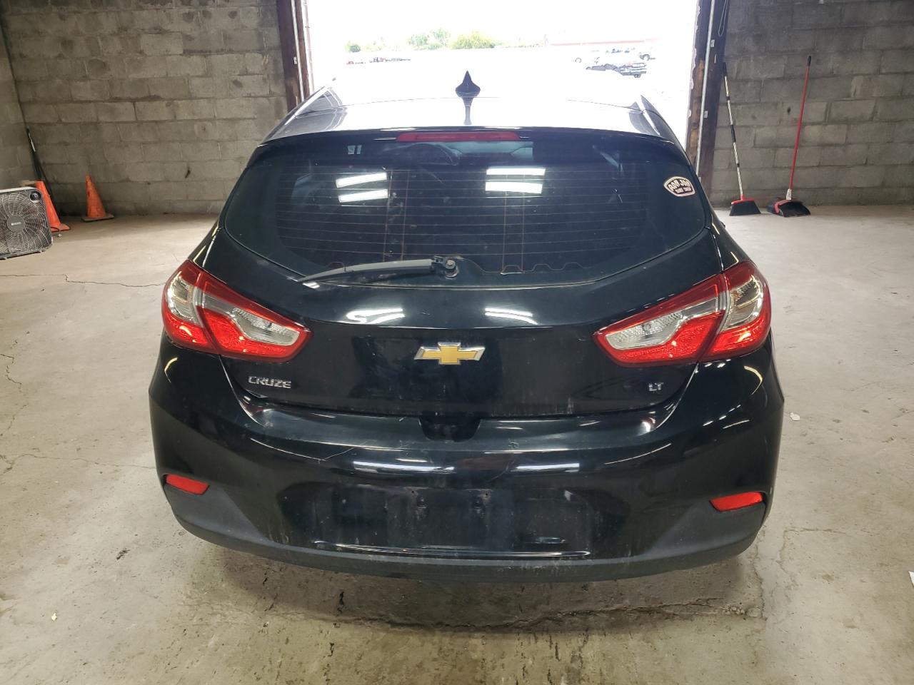 3G1BE6SM6HS509942 2017 Chevrolet Cruze Lt