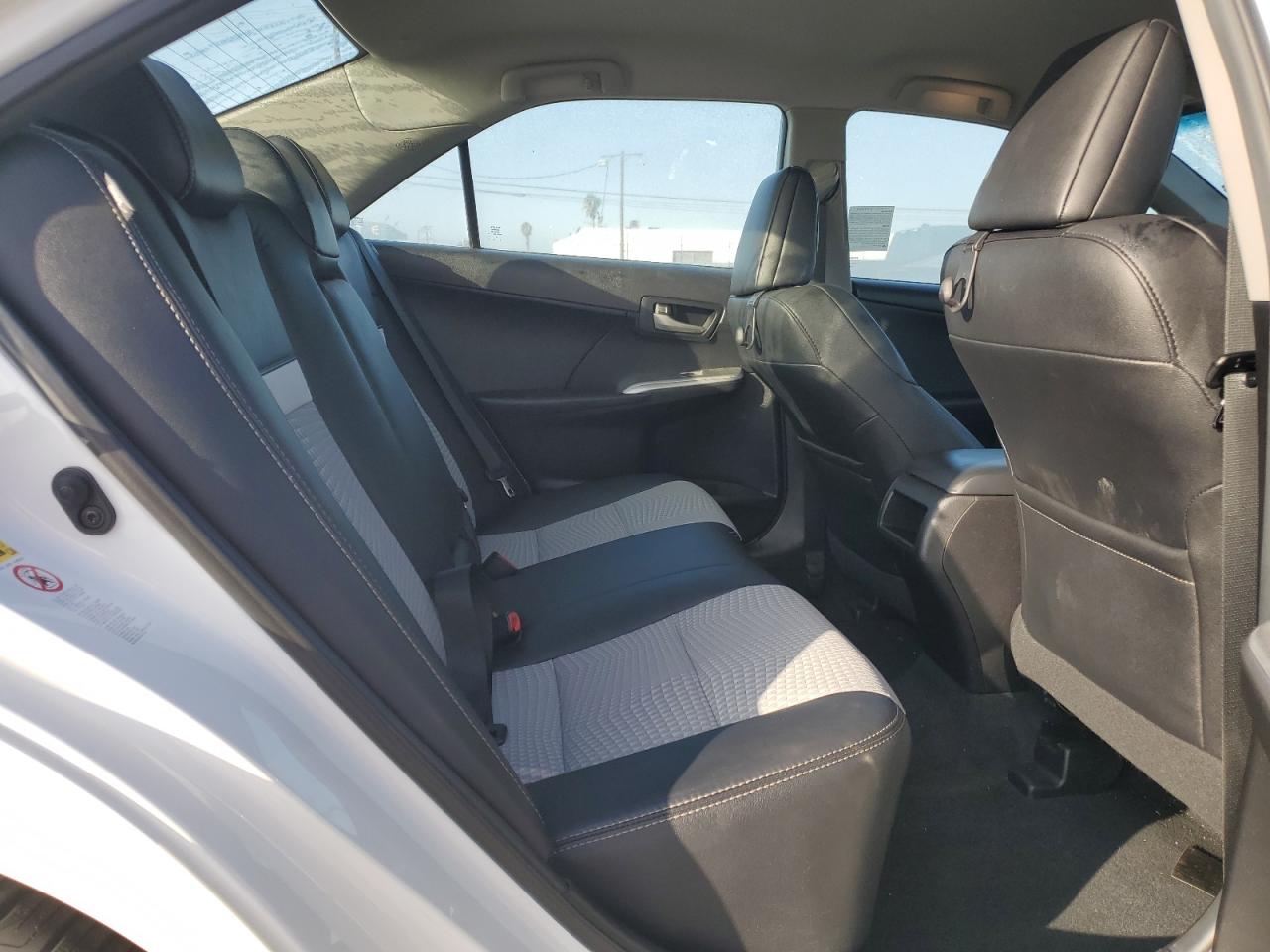 2014 Toyota Camry - Image 10