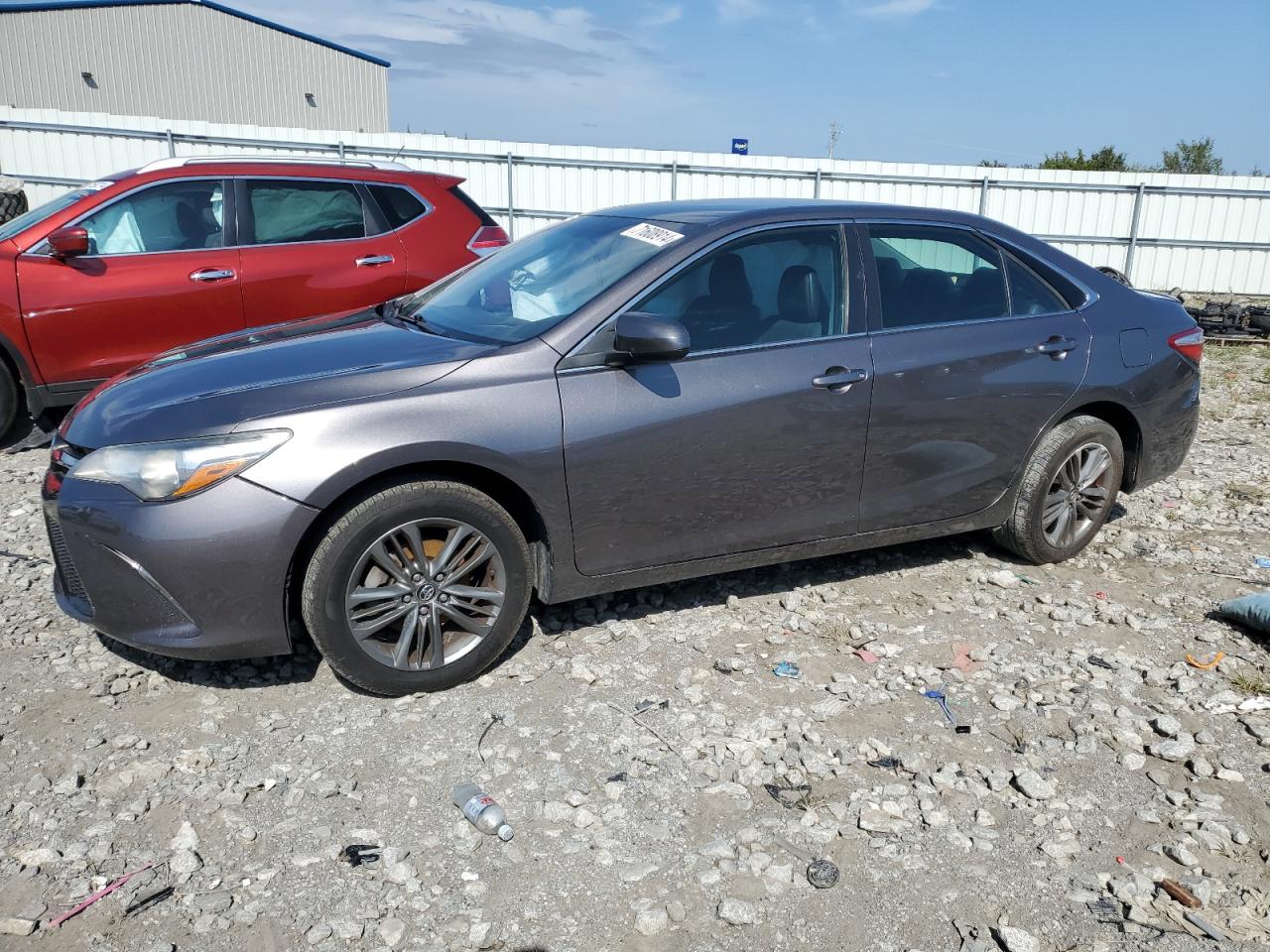 2017 Toyota Camry Le VIN: 4T1BF1FK4HU404697 Lot: 71608914