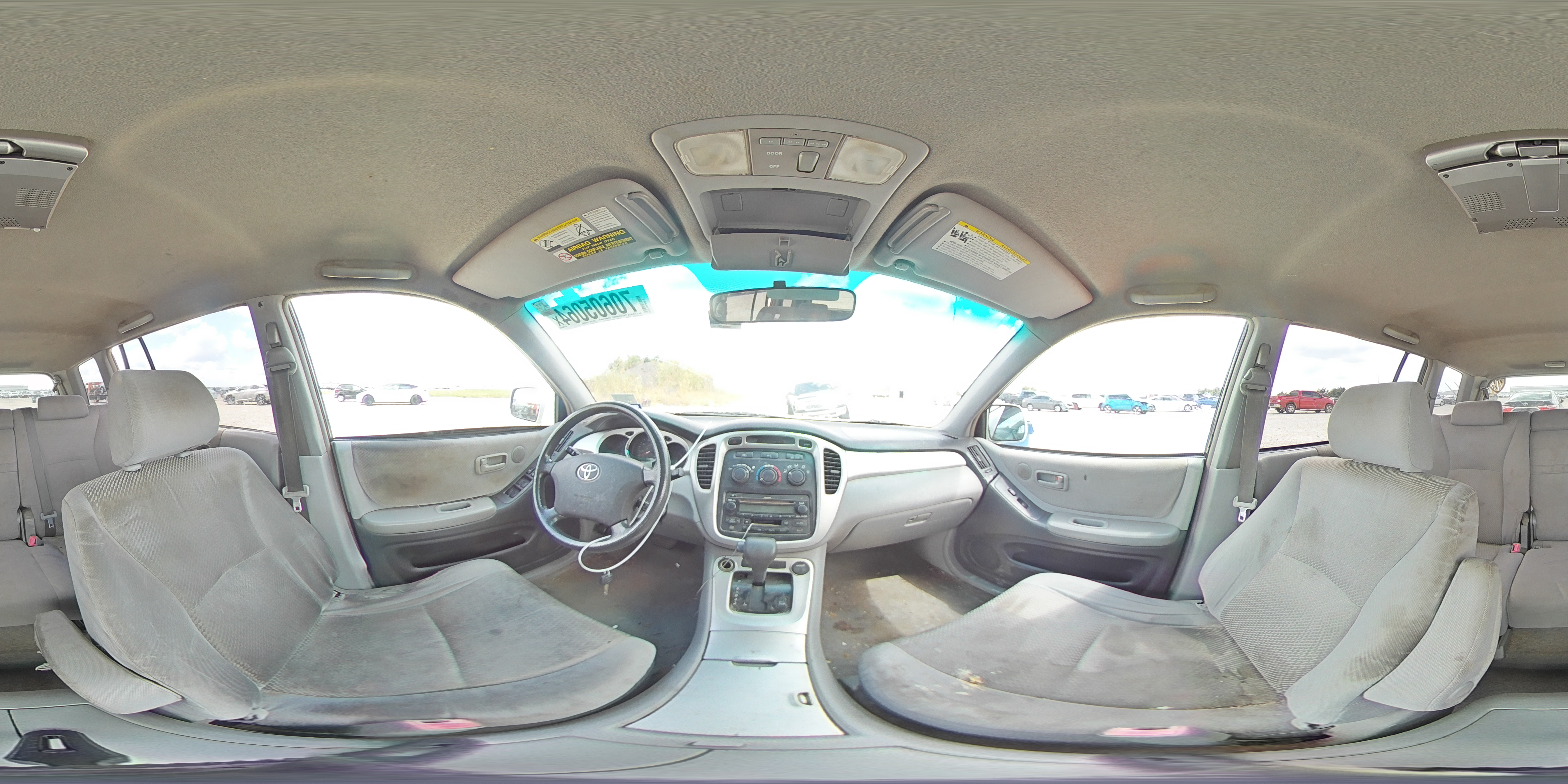 2004 Toyota Highlander - Image 13