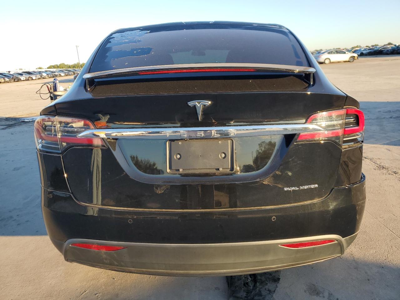 5YJXCAE29KF187099 2019 Tesla Model X