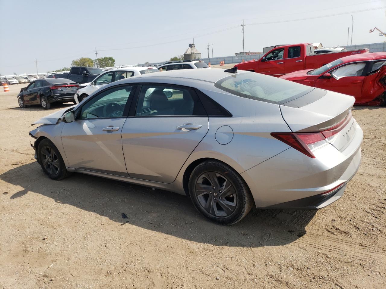 5NPLM4AG6MH009766 2021 HYUNDAI ELANTRA - Image 2