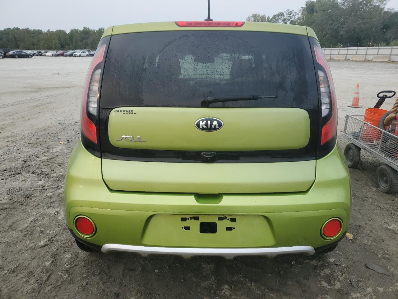 KNDJP3A54J7888319 2018 Kia Soul +