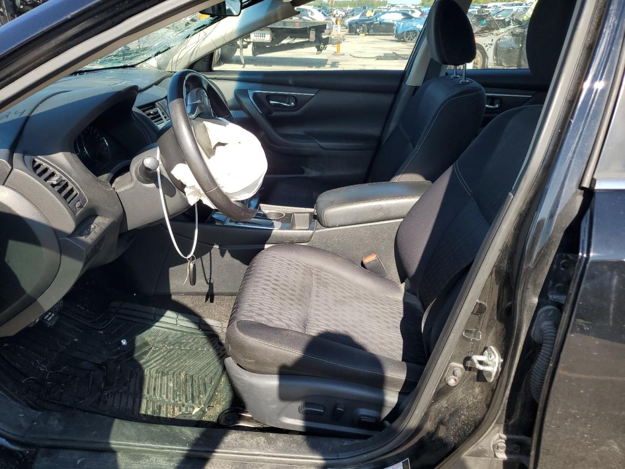 2018 Nissan Altima - Image 7