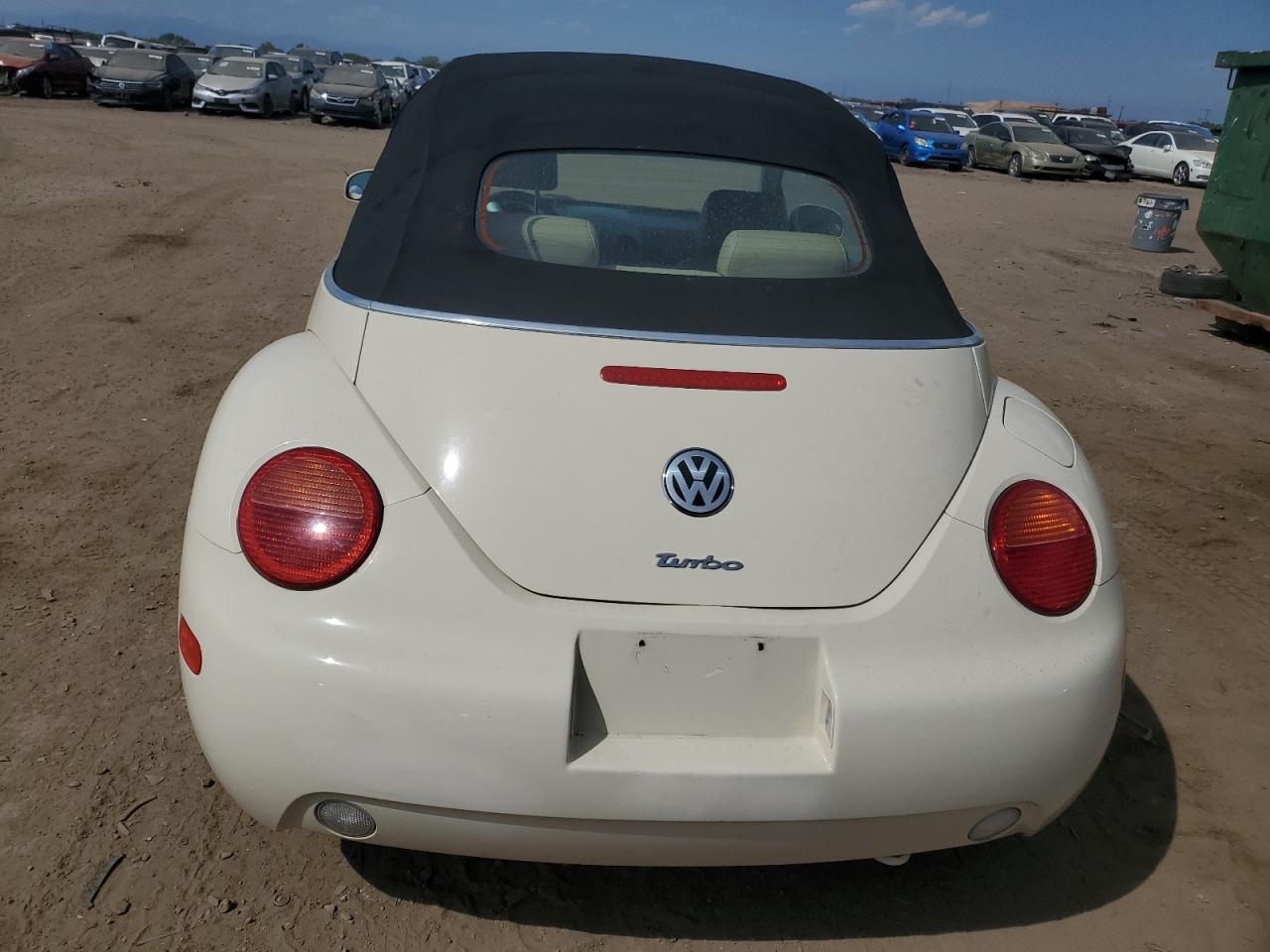 3VWCD31Y04M349716 2004 Volkswagen New Beetle Gls