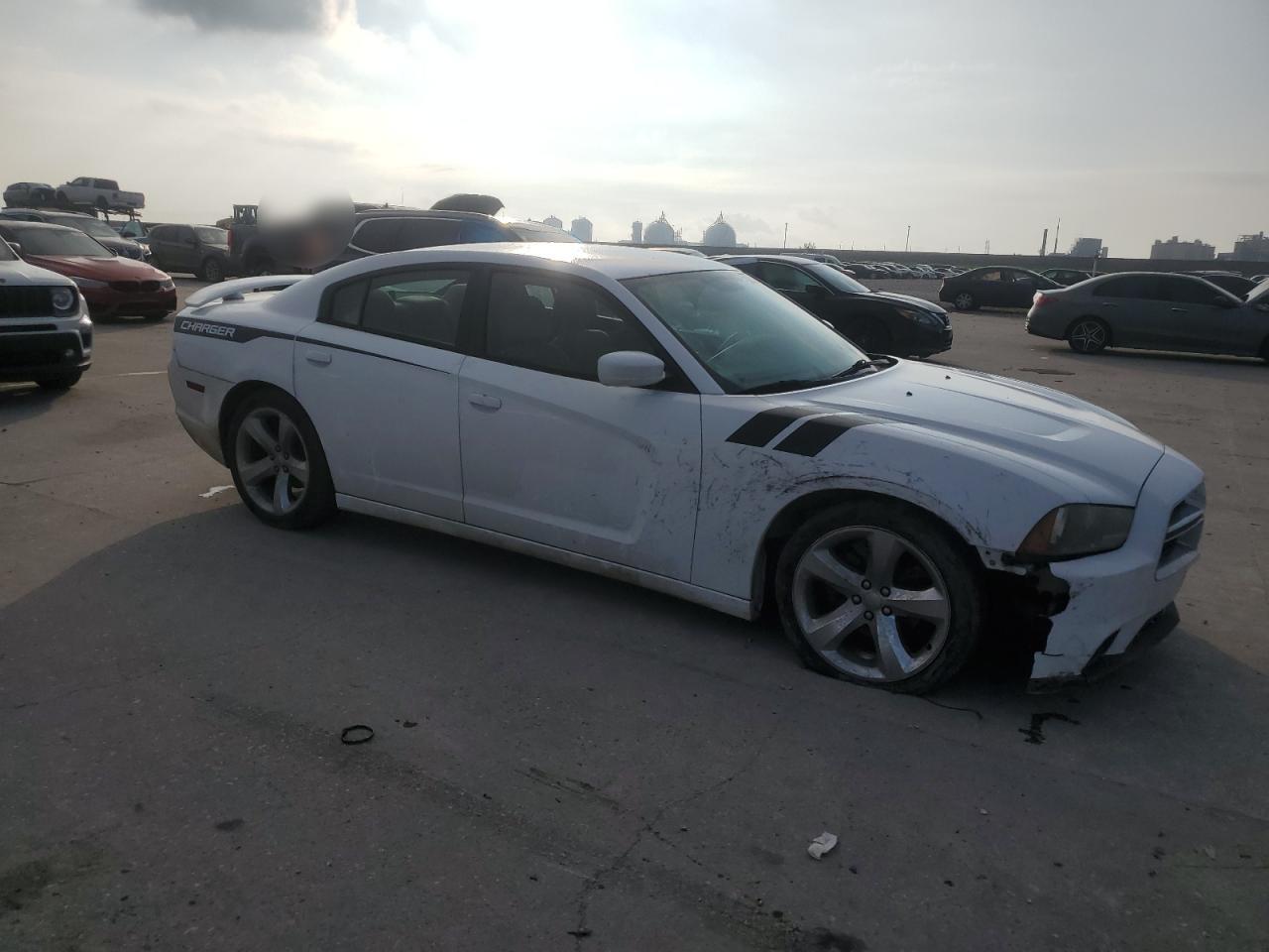 VIN 2C3CDXBG2EH301090 2014 DODGE CHARGER no.4