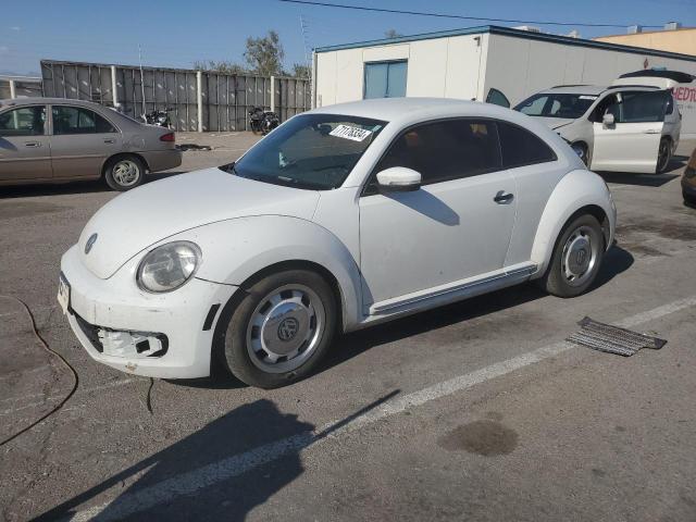  VOLKSWAGEN BEETLE 2015 Білий