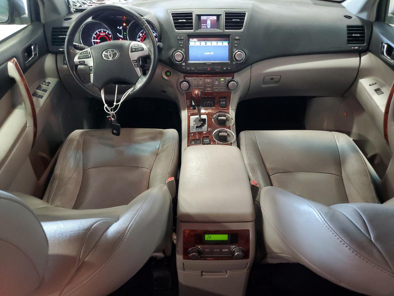 5TDDK3EH3CS136118 2012 Toyota Highlander Limited