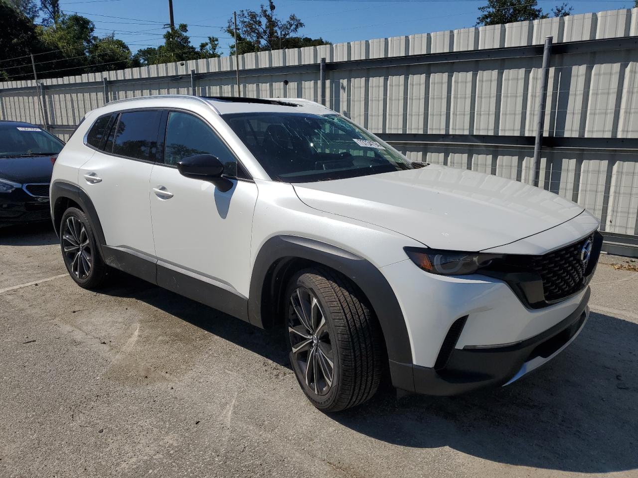 2024 Mazda CX-50 - Image 4