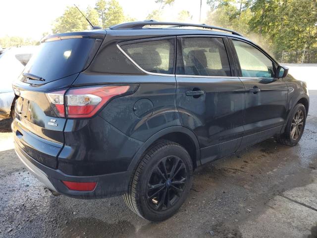  FORD ESCAPE 2017 Czarny