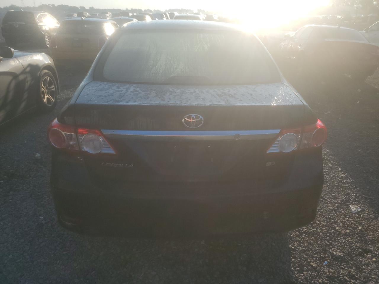 2T1BU4EEXBC634935 2011 Toyota Corolla Base