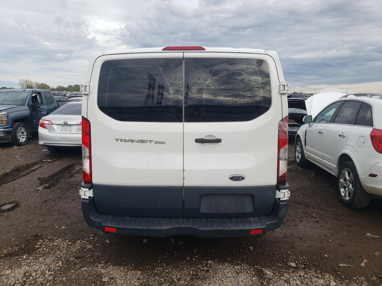 1FTNR1ZM7FKA77761 2015 Ford Transit T-250