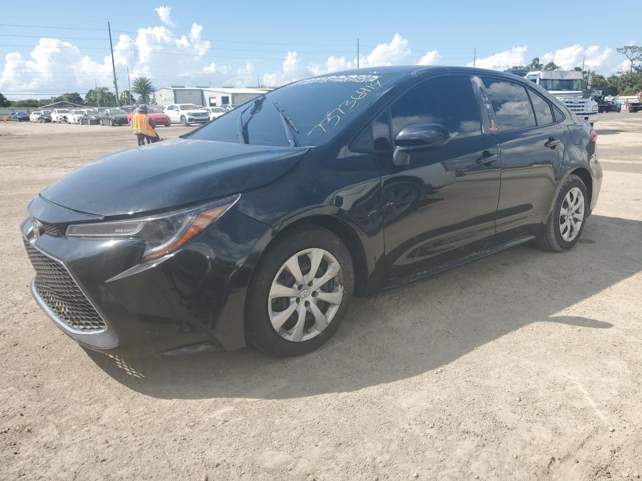 5YFEPMAE8NP356986 2022 TOYOTA COROLLA - Image 1