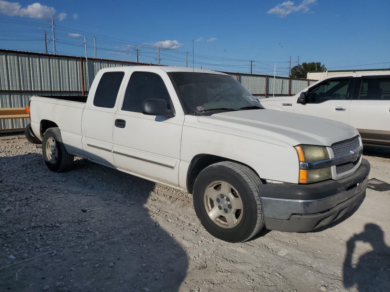 2003 Chevrolet Silverado - Image 4