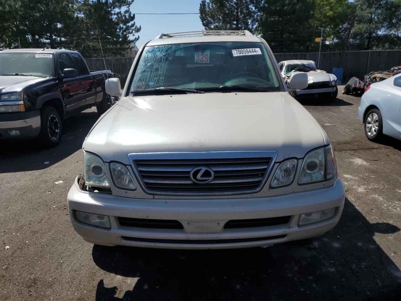 2004 Lexus LX - Image 5