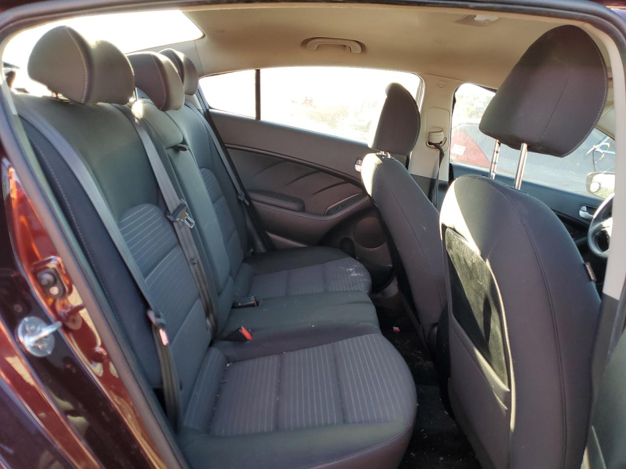 2017 Kia Forte Lx VIN: 3KPFL4A7XHE123778 Lot: 73037264