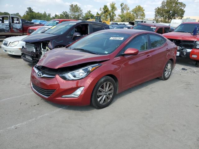  HYUNDAI ELANTRA 2015 Czerwony