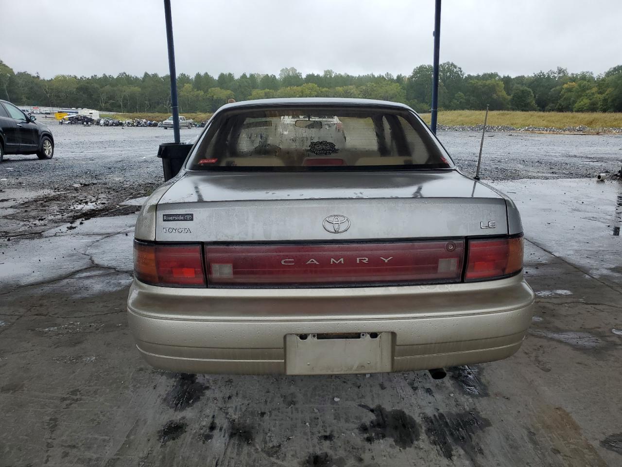 1994 Toyota Camry Le VIN: 4T1SK12E7RU435133 Lot: 72936124