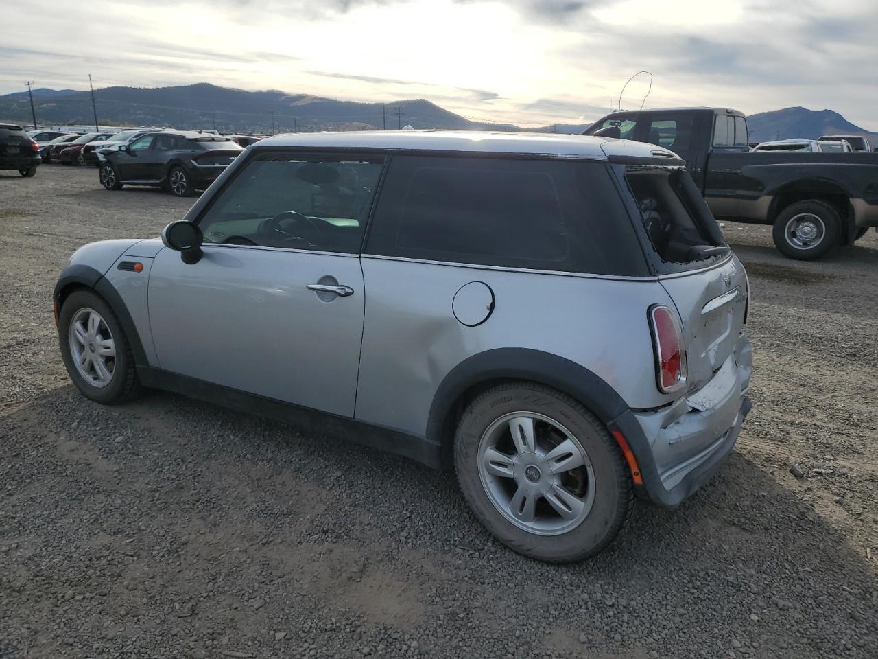 2006 Mini Cooper VIN: WMWRC33526TJ75930 Lot: 73713024