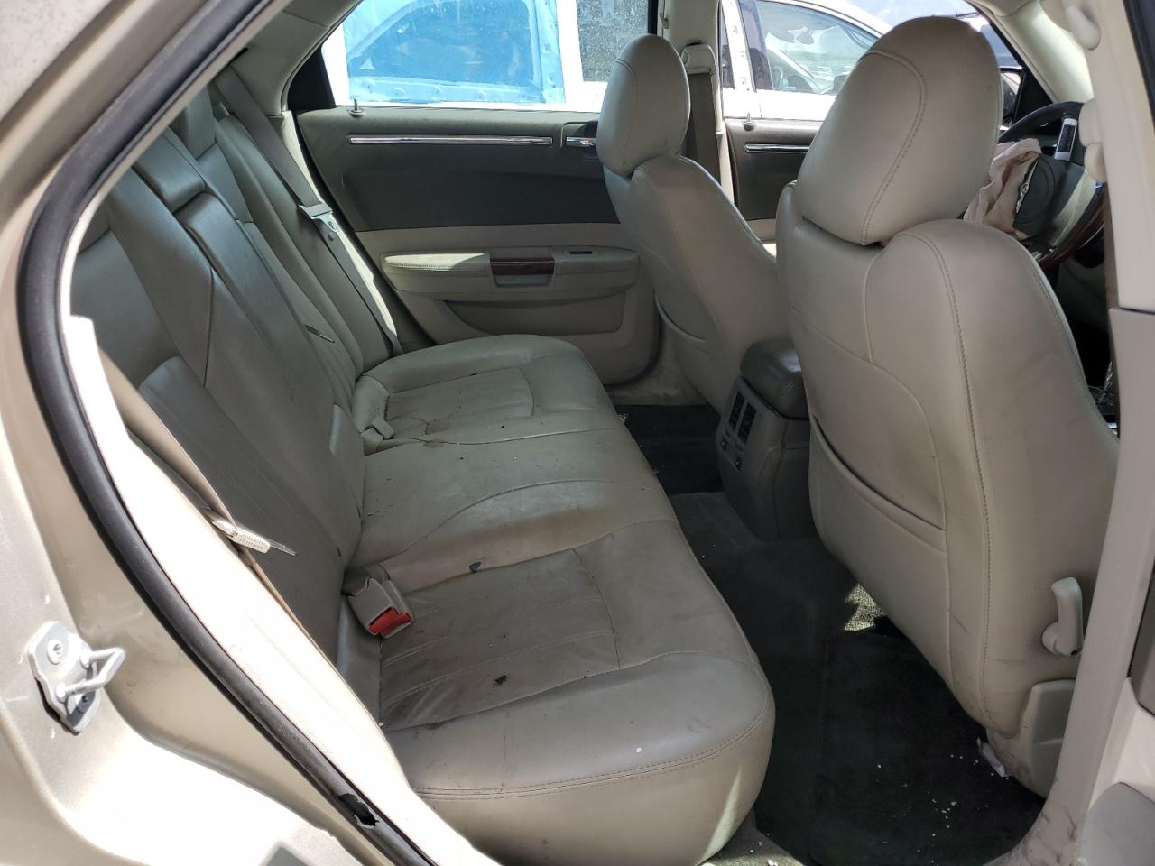 2008 Chrysler 300C VIN: 2C3KK63H48H218140 Lot: 71375264