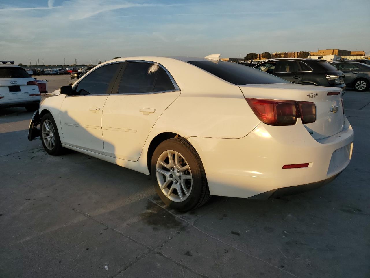 1G11C5SA0GF137874 2016 CHEVROLET MALIBU - Image 2