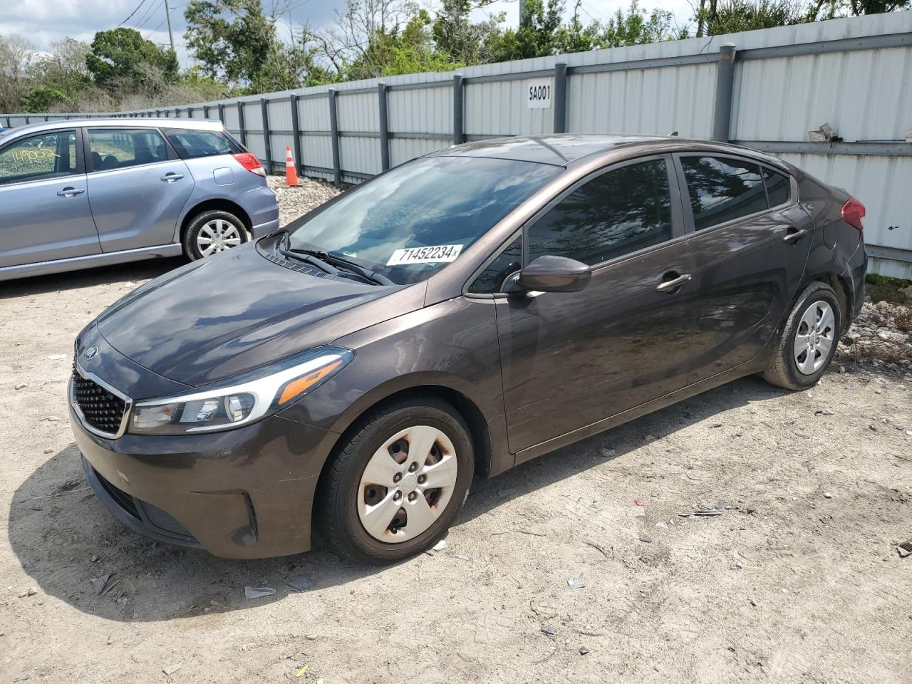 3KPFK4A7XJE219869 2018 KIA FORTE - Image 1