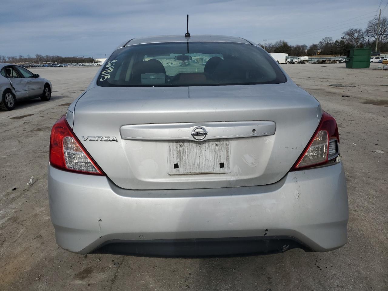 2017 Nissan Versa S VIN: 3N1CN7AP6HL864815 Lot: 73485344