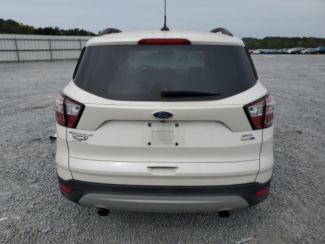  FORD ESCAPE 2018 Белы